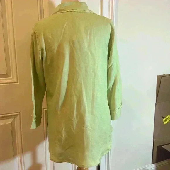 Toofan size small, aloe colored linen shirt, NWT - Picture 5 of 10